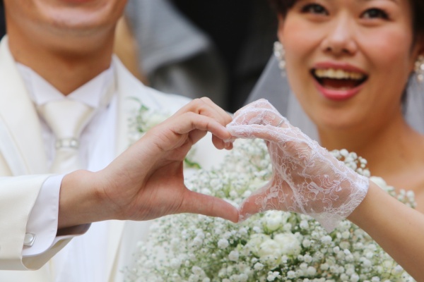 新潟県燕三条市　結婚式場　結婚式　新郎新婦　ブライダルフェア　ウェディングドレス　写真のみ