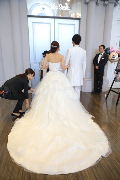 新潟県三条市　新潟市　長岡市　結婚式場　美花嫁　ウエディングドレス　バックスタイル