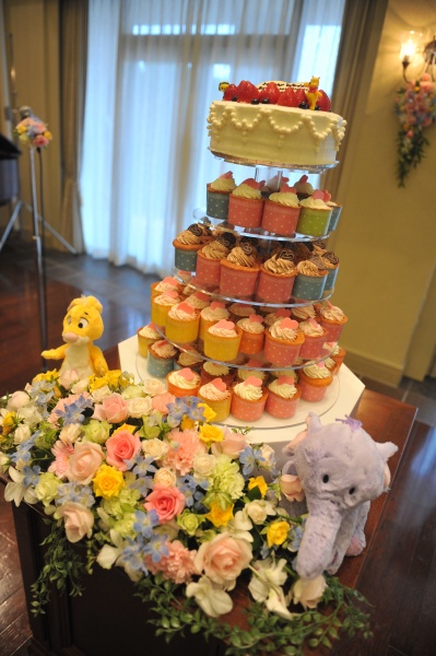 新潟県三条市　結婚式場　ピアザデッレグラツィエ　カップケーキ