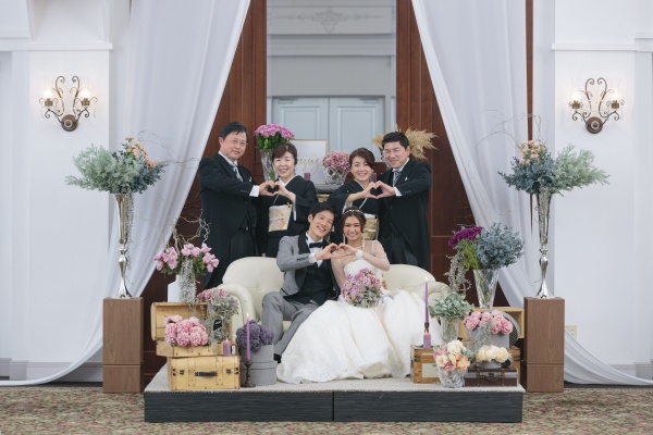 新潟県三条市　長岡市　見附市　結婚式場　チャペル　バージンロード　ウェディングドレス