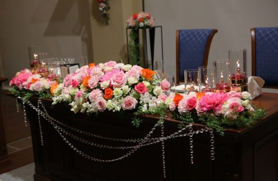 新潟県三条市　燕市　長岡市　結婚式場　新潟市　カルロ　披露宴　装花　メインテーブル