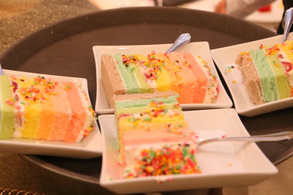 新潟県三条市　新潟市　長岡市　結婚式場　　披露宴　オリジナルケーキ