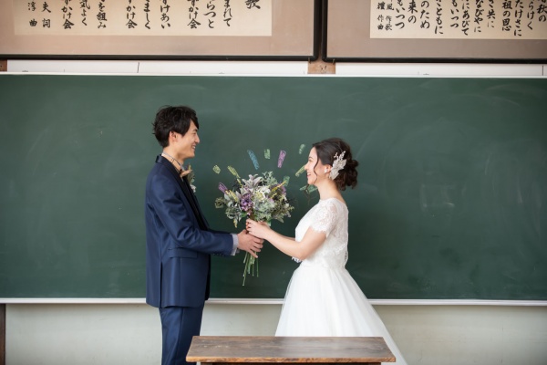 【先輩カップルの体験談あり！結婚式の準備中に彼とケンカしちゃったら読んでみて♥】ふたりで乗り越えるためのコツとは？お家で過ごす時間が長くなる今だからこそ絆を深めましょう♪