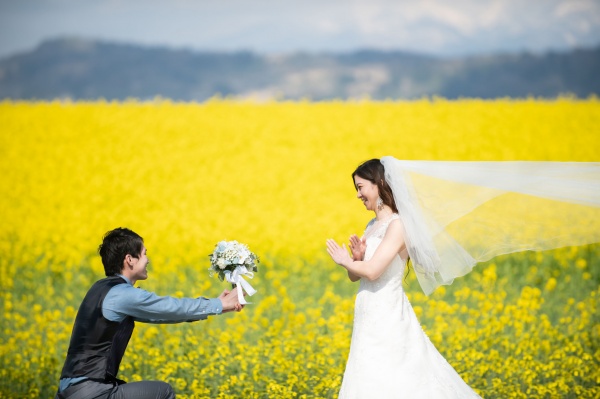 新潟県燕三条市　燕市長岡市　結婚式場　結婚式打合せ　新郎　演出　感動　サプライズ