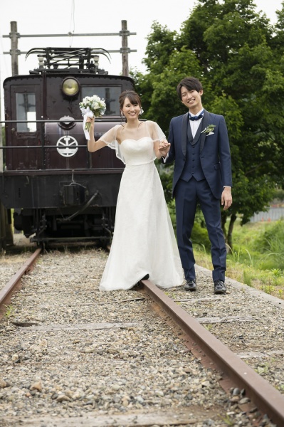 新潟県三条市　結婚式場　長岡市　新潟市　前撮り　フォトウェディング　出張　電車
