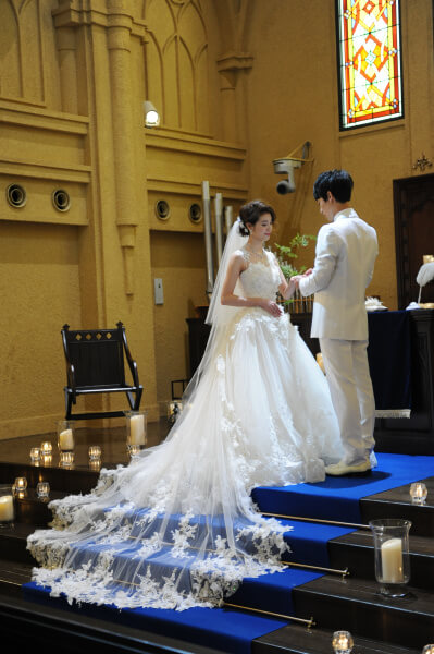 新潟県三条市　長岡市　新潟市　結婚式　ウェディングドレス　チャペル　バージンロード　歩き方　花嫁の父