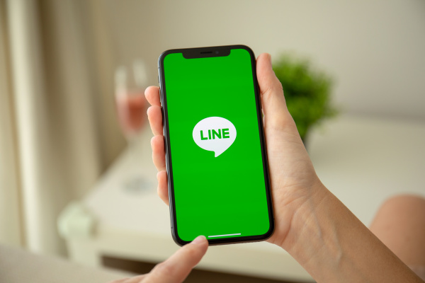 LINE　相談　オンライン　新潟　三条　結婚式場　ピアザデッレグラツィエ