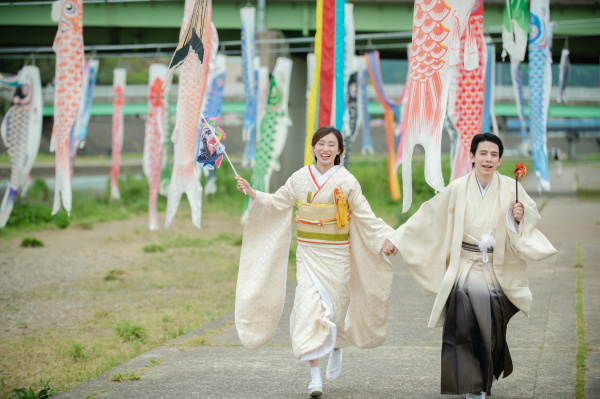 新潟県三条市　長岡市　新潟市　結婚式場　前撮影　ウェディングフォト　鯉のぼり　加茂川　打掛け　和装　出張