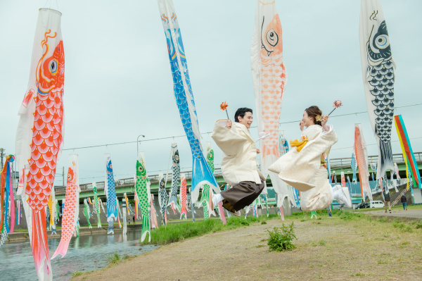 新潟県三条市　長岡市　新潟市　結婚式場　前撮影　ウェディングフォト　鯉のぼり　加茂川　打掛け　和装　出張