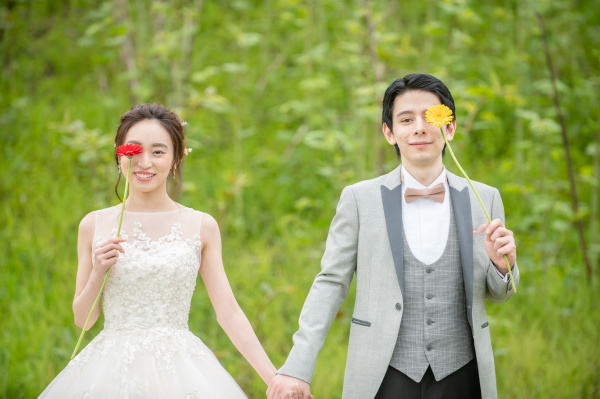 新潟県三条市　長岡市　新潟市　結婚式場　前撮影　ウェディングフォト　河川敷　加茂川　タキシード　ドレス　出張