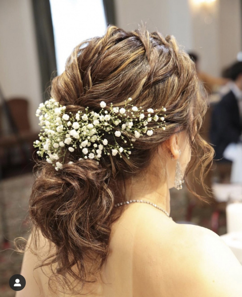 新潟県三条市　長岡市　新潟市　結婚式場　ヘアアレンジ　写真　卒花嫁　アクセサリー　前撮り