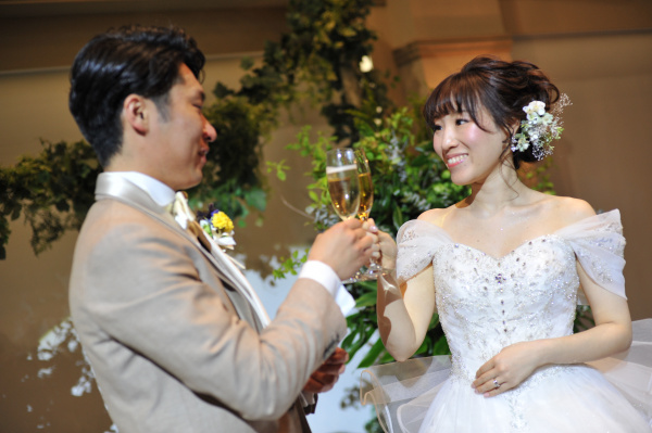 新潟県三条市　長岡市　新潟市　結婚式場　披露宴　レポート　パーティレポート　ウェディングドレス