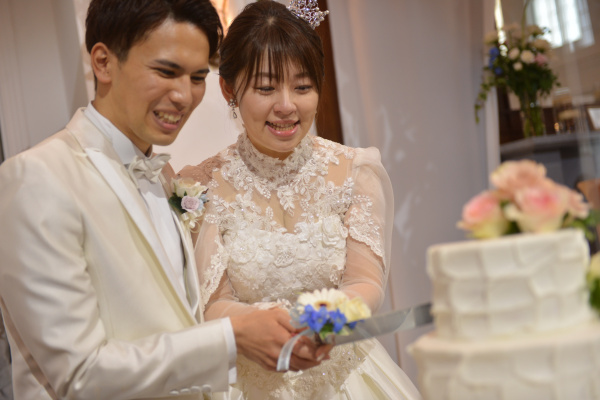 新潟県三条市　長岡市　新潟市　結婚式場　披露宴　レポート　パーティレポート　ウェディングドレス　