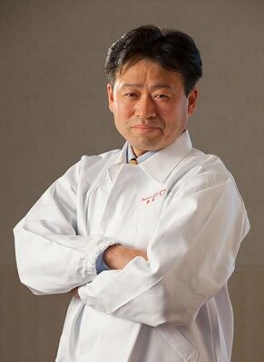 新潟県 三条市 結婚式場 ピアザデッレグラツィエ アークベルグループ 総料理長 にいがたの名工 受賞 料理 おもてなし