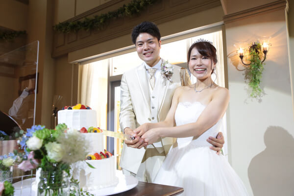 新潟県三条市　長岡市　新潟市　結婚式場　ウェディングドレス　卒花　挙式　ウェディングパーティー　前撮り