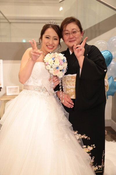 新潟県三条市　長岡市　新潟市　結婚式場　ウェディングドレス　卒花　挙式　ウェディングパーティー　前撮り