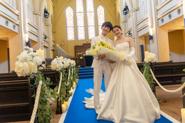 新潟県三条市　長岡市　新潟市　結婚式場　前撮り　フォト撮影　前撮影　ウェディングパーティー ウェディングドレス　カラードレス　県外ゲスト　チャペル　