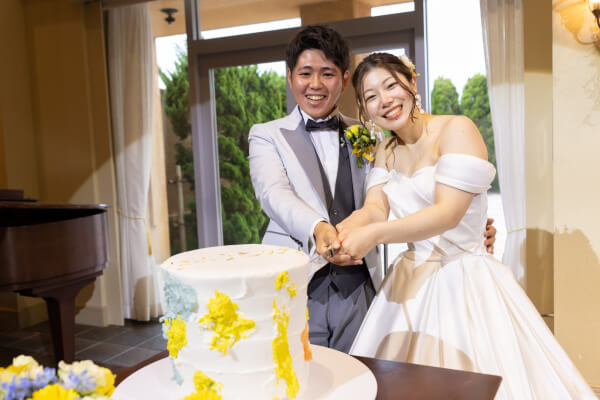 新潟県三条市　長岡市　新潟市　結婚式場　前撮り　フォト撮影　前撮影　ウェディングパーティー ウェディングドレス　カラードレス