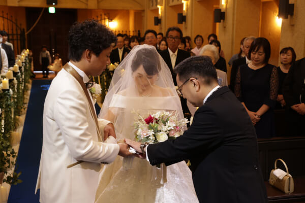 新潟県三条市　長岡市　　新潟市　結婚式場　ウェディングパーティー　ウェディングドレス　カラードレス　モルック