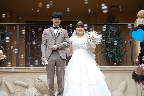 新潟県三条市　長岡市　新潟市　結婚式場　パパママキッズ婚　前撮り　フォト撮影　前撮影　ウェディングパーティー　 ウェディングドレス　チャペル挙式　カラードレス