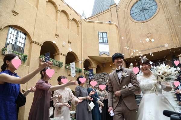 新潟県三条市　長岡市　新潟市　結婚式場　パパママキッズ婚　前撮り　フォト撮影　前撮影　ウェディングパーティー　 ウェディングドレス　チャペル挙式　カラードレス