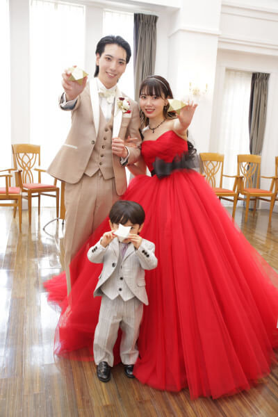 新潟県三条市　長岡市　新潟市　結婚式場　パパママキッズ婚　前撮り　フォト撮影　前撮影　ウェディングパーティー　 ウェディングドレス　チャペル挙式　カラードレス