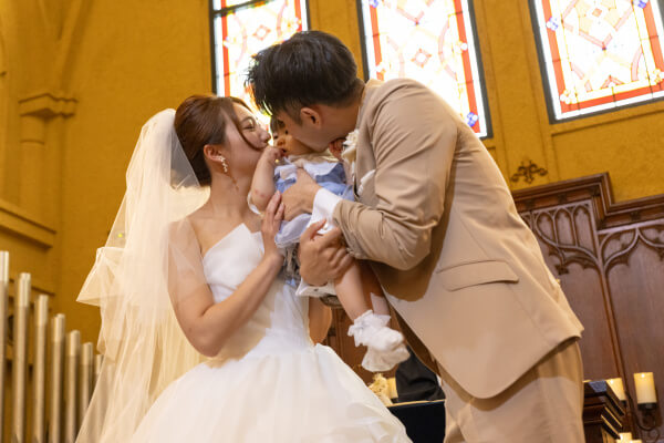 新潟県三条市　長岡市　新潟市　結婚式場　パパママキッズ婚　前撮り　フォト撮影　前撮影　ウェディングパーティー　 ウェディングドレス　チャペル挙式　カラードレス