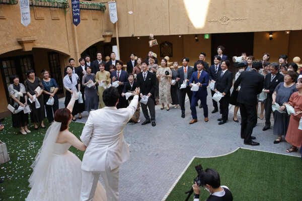 新潟県三条市　長岡市　新潟市　結婚式場　パパママキッズ婚　前撮り　フォト撮影　前撮影　ウェディングパーティー　 ウェディングドレス　チャペル挙式　カラードレス