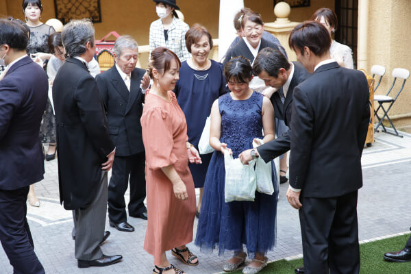 新潟県三条市　長岡市　新潟市　結婚式場　パパママキッズ婚　前撮り　フォト撮影　前撮影　ウェディングパーティー　 ウェディングドレス　チャペル挙式　カラードレス