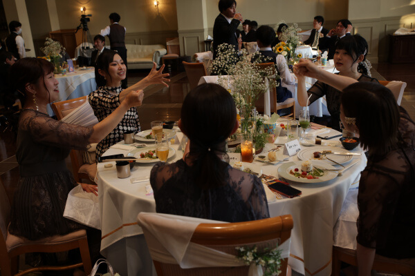 新潟県三条市　長岡市　新潟市　結婚式場　パパママキッズ婚　前撮り　フォト撮影　前撮影　ウェディングパーティー　 ウェディングドレス　チャペル挙式　カラードレス