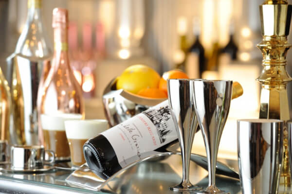 結婚式の豆知識！【お飲み物でおもてなし！】味も見た目も楽しめるドリンクの数々♪