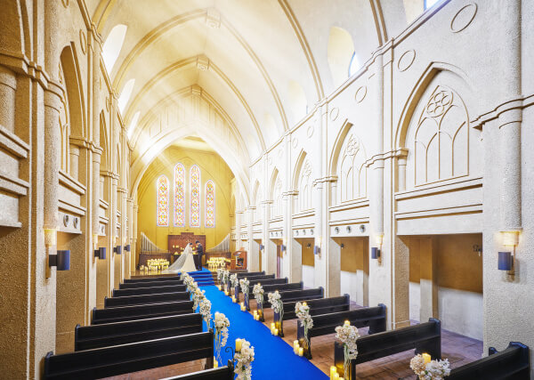 新潟県三条市　長岡市　見附市　結婚式場　チャペル式　大聖堂　卒花嫁　プレ花嫁　バージンロード