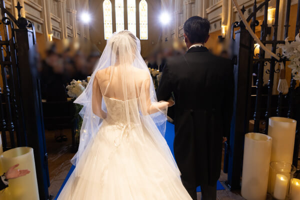 新潟県三条市　長岡市　新潟市　結婚式場　　ウェディングドレス　チャペル内人前式 感動　家族　親子