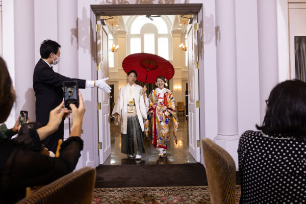 新潟県三条市　結婚式場　新潟市　見附市　長岡市　パーティ入場　色直し　退場　演出　サプライズ