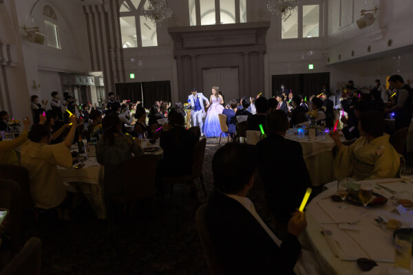 新潟県三条市　長岡市　新潟市　結婚式場　ウェディングパーティー　　カラードレス