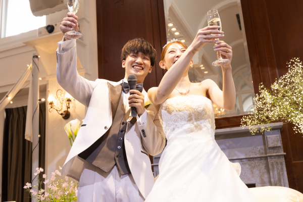 新潟県三条市　長岡市　新潟市　結婚式場　チャペル挙式　ウェディングドレス　　パパママキッズ婚   前撮り　ウェディングパーティー　カラードレス