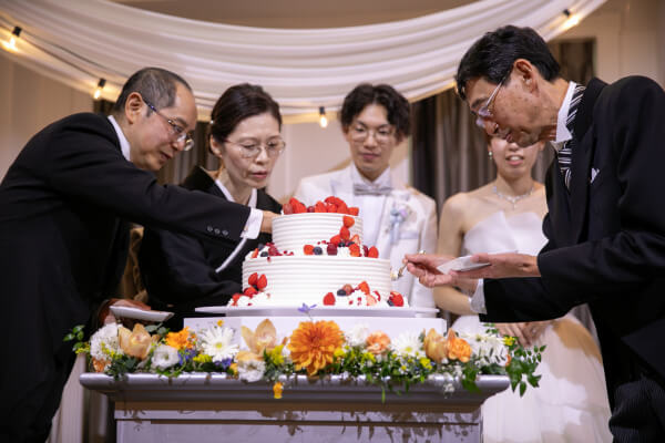 新潟県三条市　長岡市　新潟市　結婚式場　ウェディングパーティー　カラードレス    前撮り