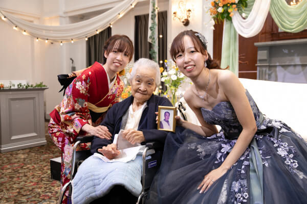 新潟県三条市　長岡市　新潟市　結婚式場　ウェディングパーティー　カラードレス    前撮り
