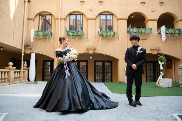新潟県三条市　長岡市　新潟市　結婚式場　チャペル挙式　ウェディングドレス　　パパママキッズ婚   前撮り　ウェディングパーティー　カラードレス