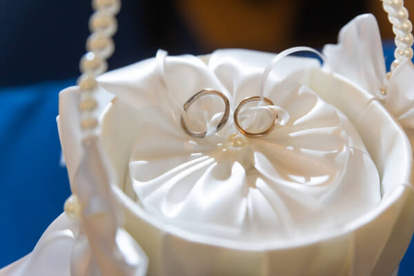 新潟県三条市　長岡市　新潟市　結婚式場　チャペル挙式　ウェディングドレス　 前撮り　ウェディングパーティー