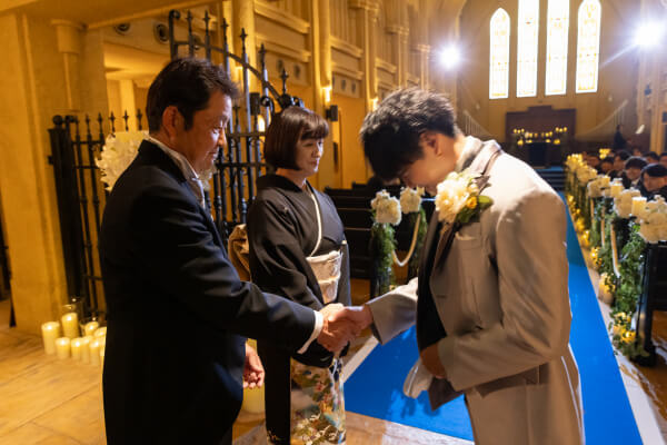 新潟県　三条市　見附市　長岡市　結婚式場　家族愛　タキシード