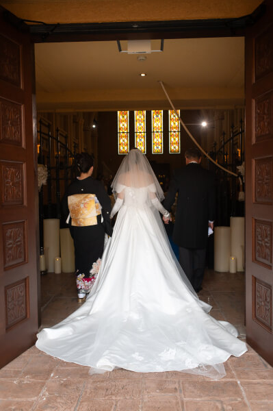 新潟県三条市　長岡市　新潟市　結婚式場　チャペル挙式　ウェディングドレス　 前撮り　ウェディングパーティー