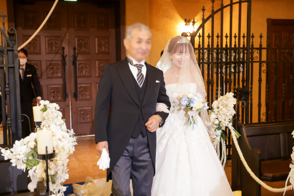 新潟県　三条市　見附市　長岡市　結婚式場　家族愛　ウエディングドレス