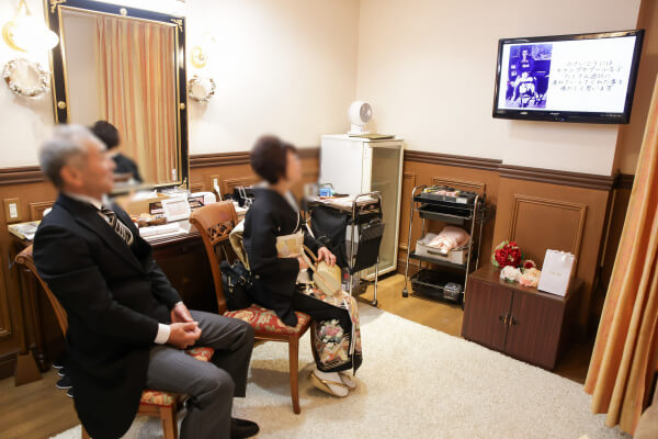 新潟県　三条市　見附市　長岡市　結婚式場　家族愛　