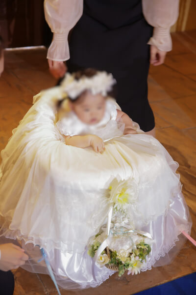 新潟県　三条市　見附市　長岡市　結婚式場　家族愛　ウエディングドレス　新郎新婦　　リングガール