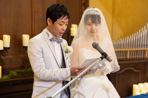新潟県三条市　長岡市　新潟市　結婚式場　チャペル内人前式　ウェディングドレス　 前撮り　ジャケットセレモニー