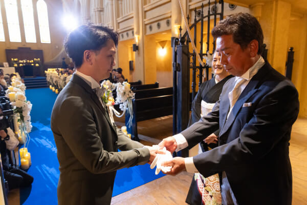 新潟県三条市　長岡市　新潟市　結婚式場　チャペル内人前式　ウェディングドレス　 前撮り　ジャケットセレモニー
