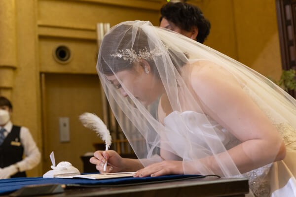新潟県三条市　長岡市　新潟市　結婚式場　チャペル内人前式　ウェディングドレス　 前撮り　ジャケットセレモニー