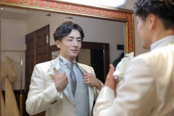 新潟県三条市　長岡市　新潟市　結婚式場　チャペル内人前式　ウェディングドレス