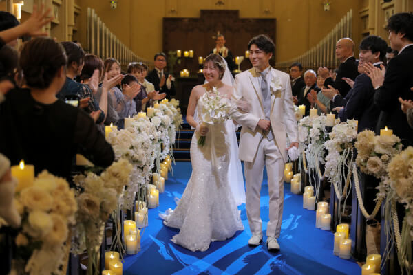 新潟県三条市　長岡市　新潟市　結婚式場　チャペル内人前式　ウェディングドレス